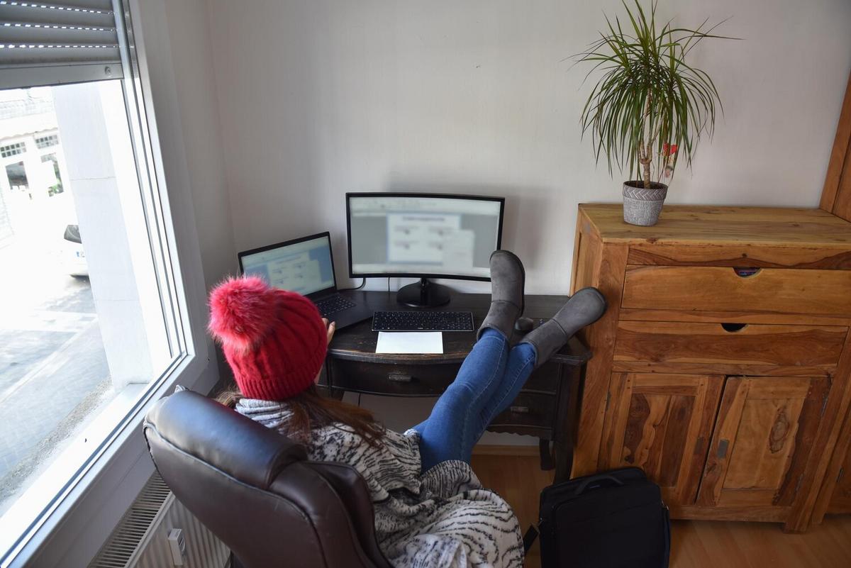 Creating a Healthy Work-Life Balance in a Remote World